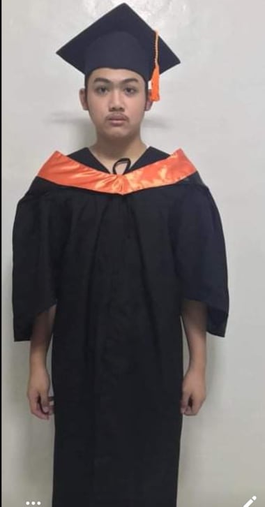 Toga: associate and bachelor degree